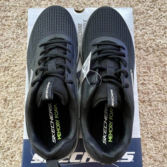 NEW Skechers Men's Summit Memory Foam Sneakers Shoes Black, Size 9 (New in Box) - Picture 3 of 12